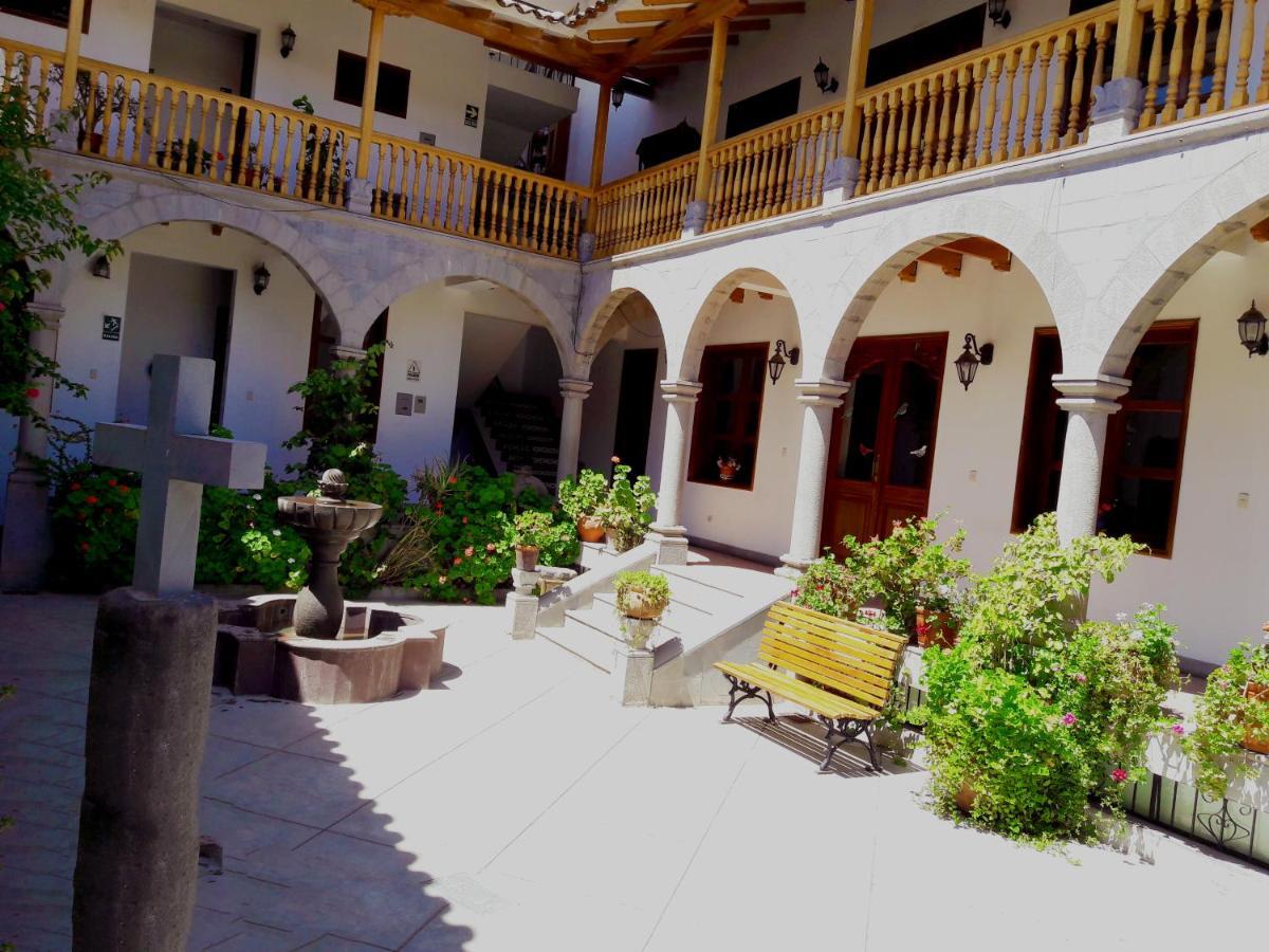 Hotel Sevilla Ayacucho Exterior foto